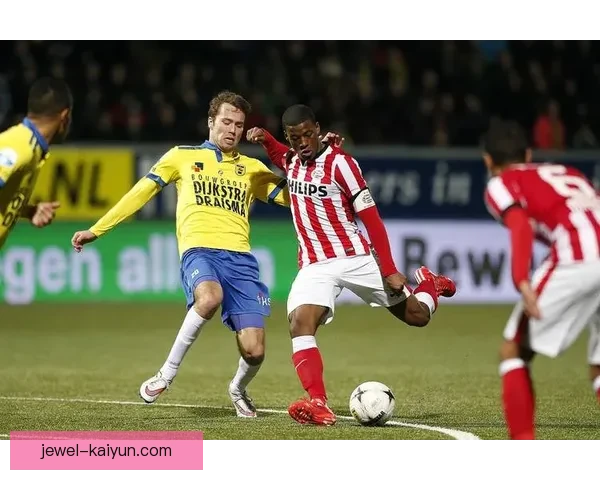 巴西队防线稳定，近期比赛表现稳健，斗志昂扬。